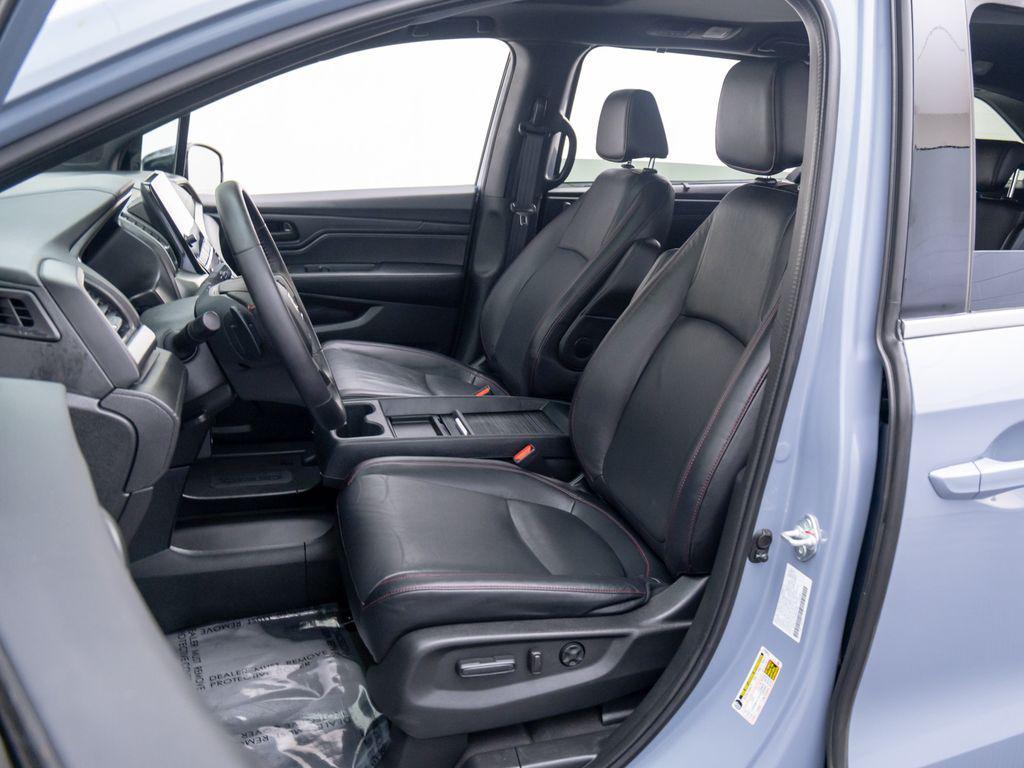 used 2023 Honda Odyssey car, priced at $36,795