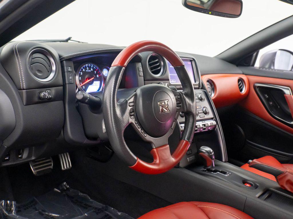 used 2014 Nissan GT-R car, priced at $89,895