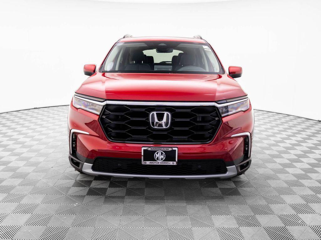new 2025 Honda Pilot car, priced at $53,450