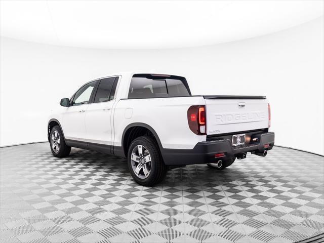 new 2025 Honda Ridgeline car, priced at $42,137