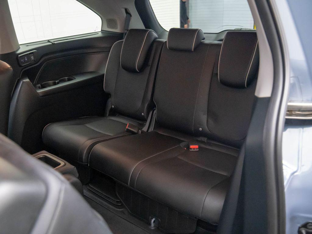 used 2024 Honda Odyssey car, priced at $45,395