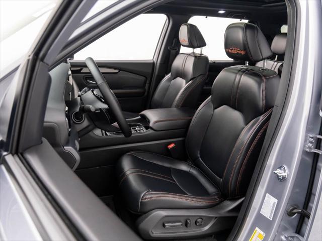 new 2025 Honda Pilot car, priced at $49,650