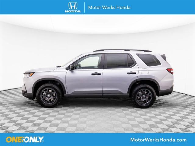 new 2025 Honda Pilot car, priced at $49,650