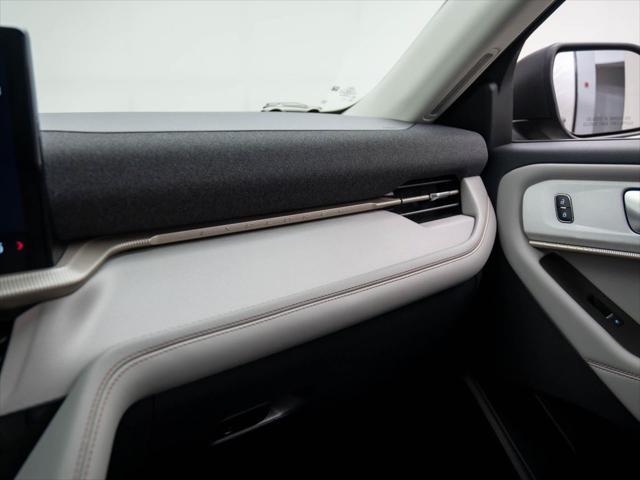 used 2025 Ford Explorer car, priced at $41,995