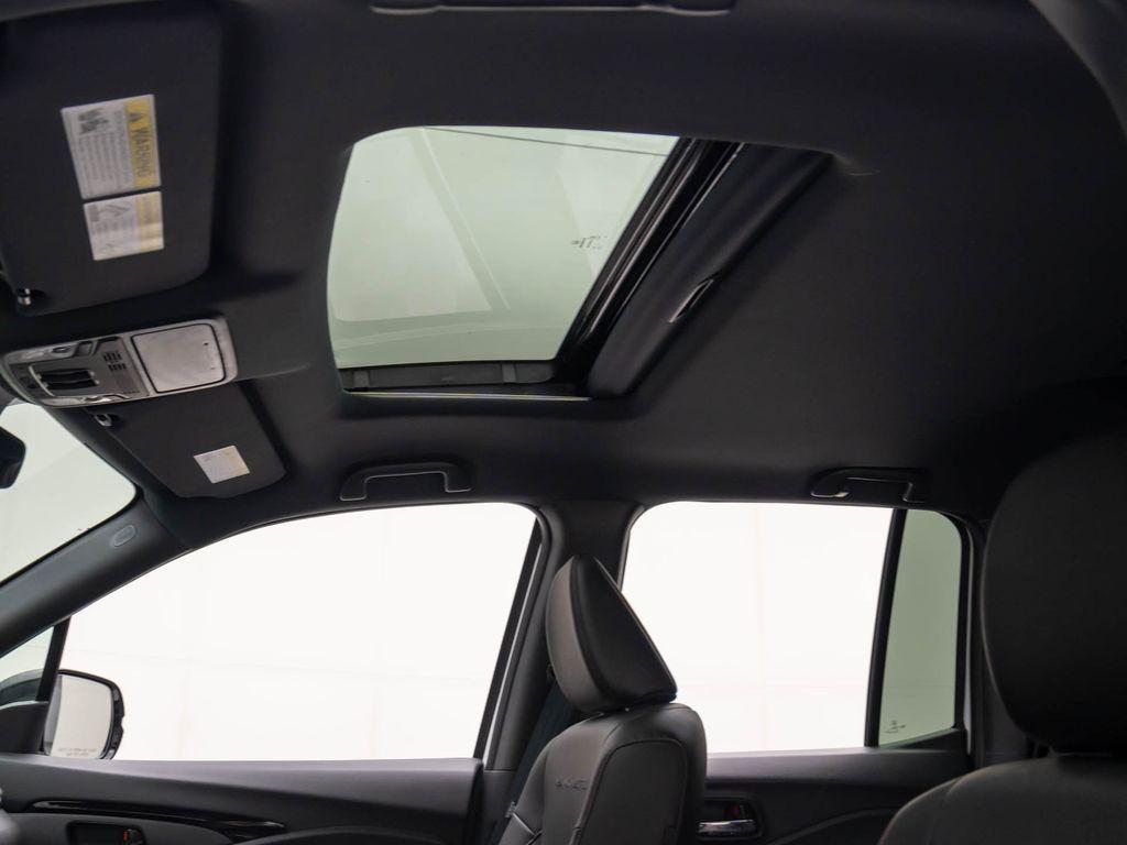 used 2025 Honda Ridgeline car, priced at $42,325