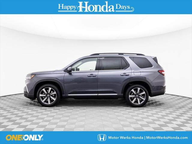 new 2025 Honda Pilot car, priced at $54,475