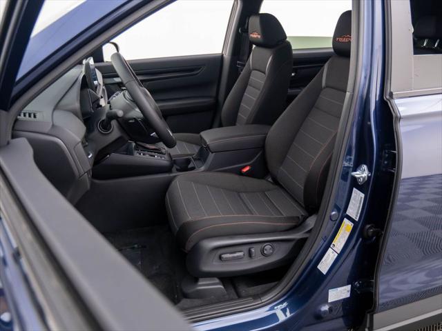 new 2026 Honda CR-V Hybrid car, priced at $40,195