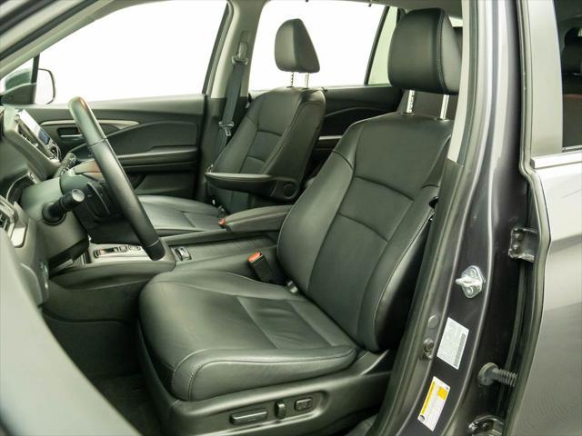 used 2022 Honda Pilot car, priced at $33,395