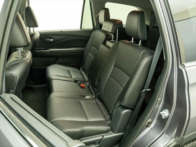 used 2022 Honda Pilot car, priced at $33,395