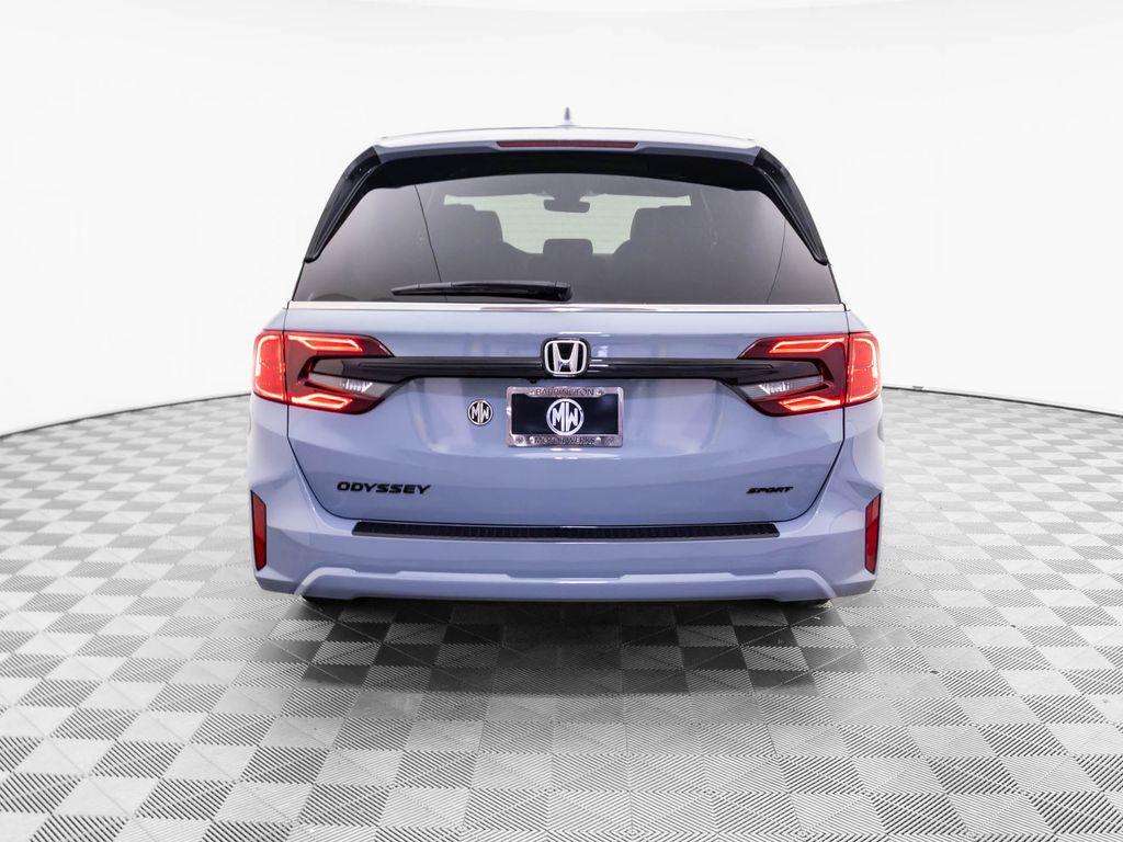 new 2026 Honda Odyssey car, priced at $45,845