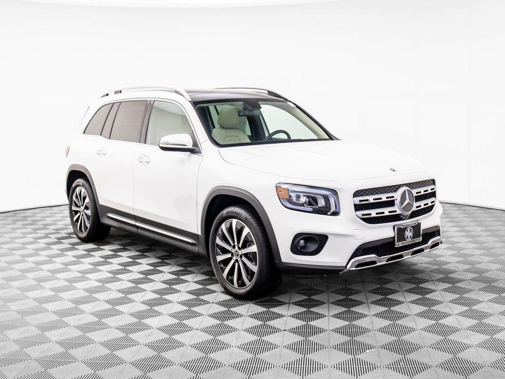 used 2023 Mercedes-Benz GLB 250 car, priced at $35,925