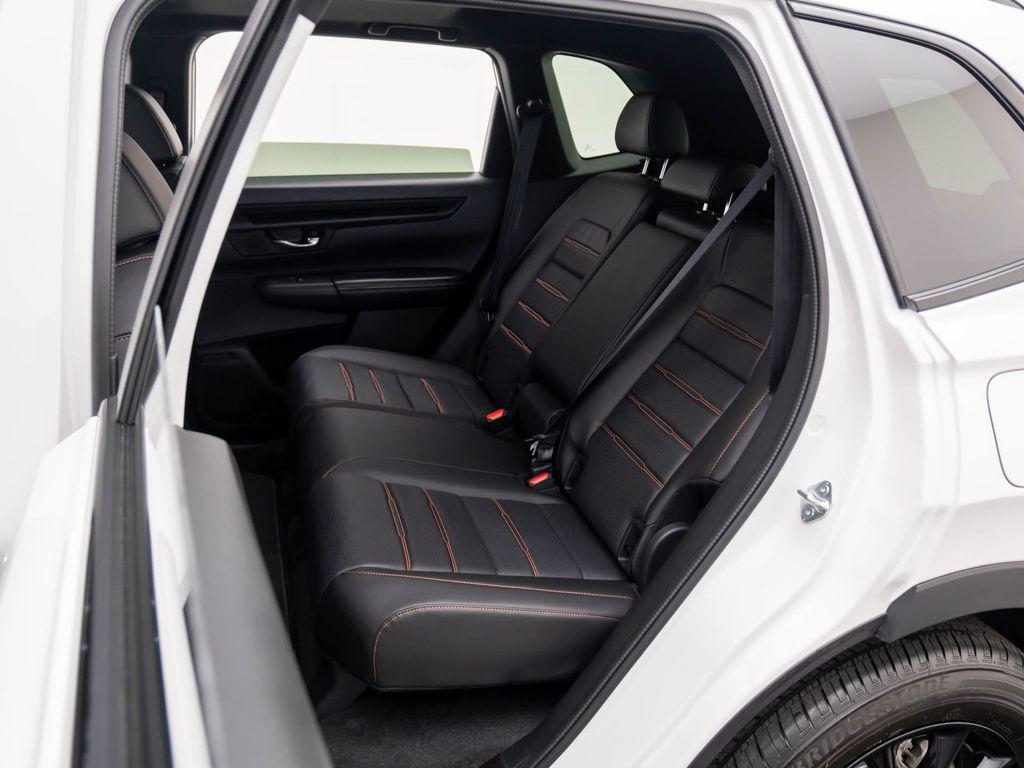 new 2026 Honda CR-V Hybrid car, priced at $40,015