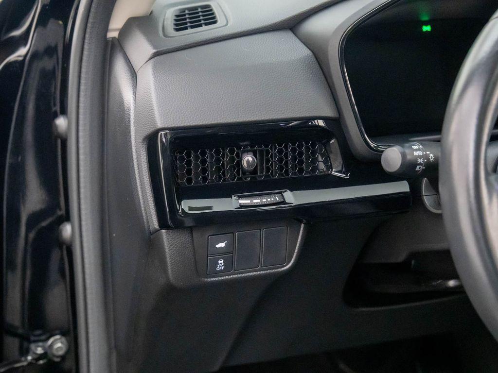 used 2023 Honda CR-V car, priced at $32,295