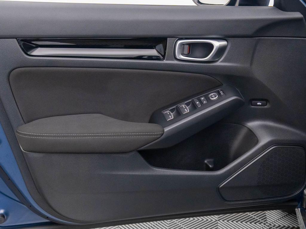 new 2026 Honda Civic Hybrid car, priced at $29,547