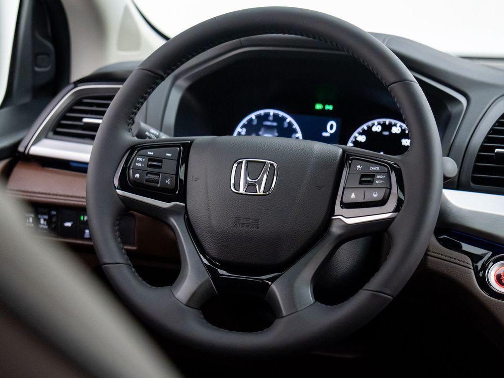 new 2026 Honda Odyssey car, priced at $49,445