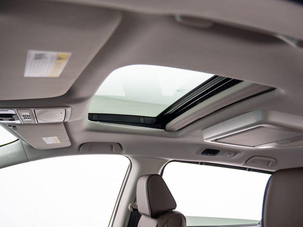 new 2026 Honda Odyssey car, priced at $49,445