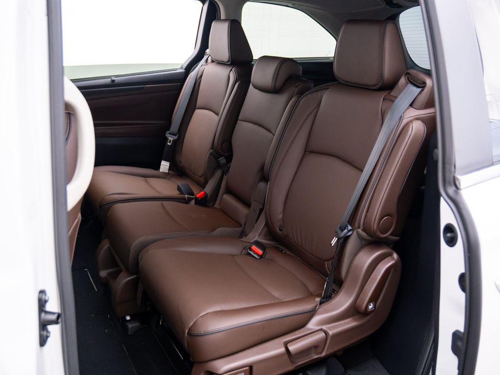 new 2026 Honda Odyssey car, priced at $49,445