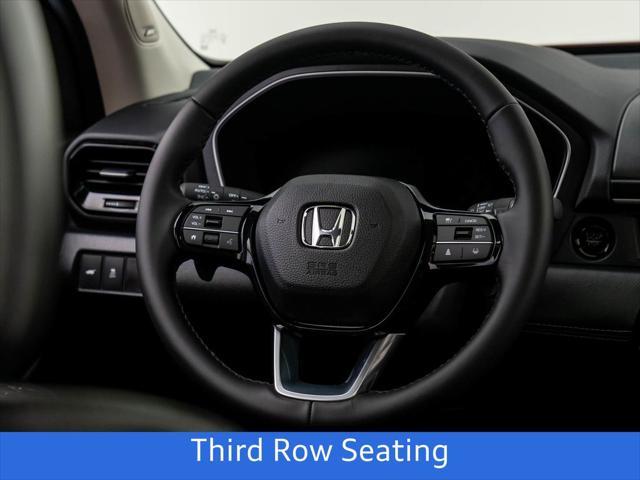 new 2025 Honda Pilot car, priced at $52,200