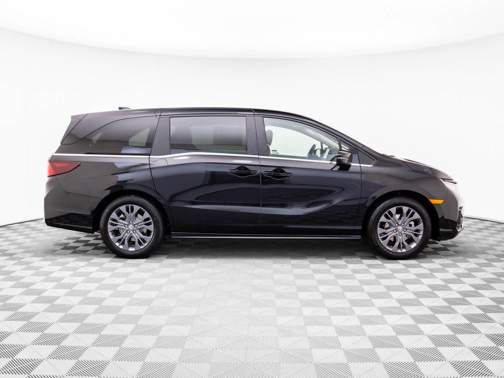 new 2026 Honda Odyssey car, priced at $48,990