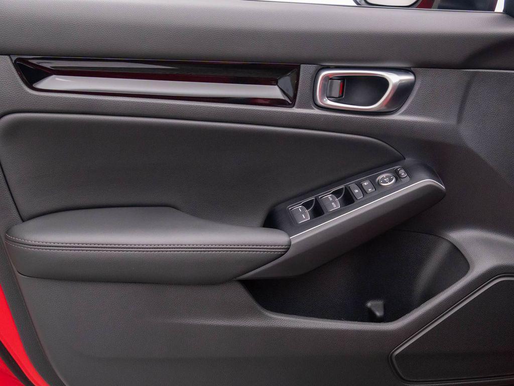 new 2026 Honda Civic Hybrid car, priced at $32,613