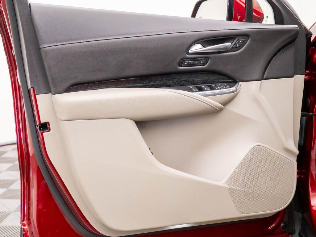 used 2021 Cadillac XT4 car, priced at $26,195