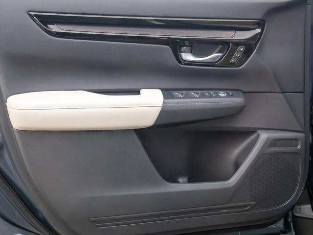 used 2023 Honda CR-V car, priced at $36,001