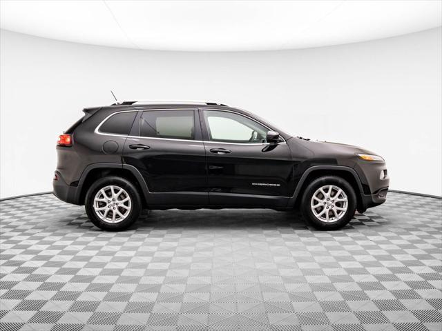 used 2018 Jeep Cherokee car, priced at $14,695