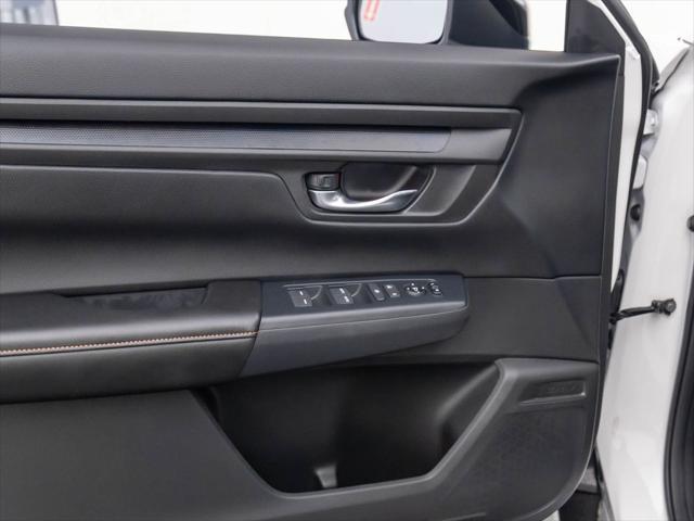 new 2026 Honda CR-V Hybrid car, priced at $40,650