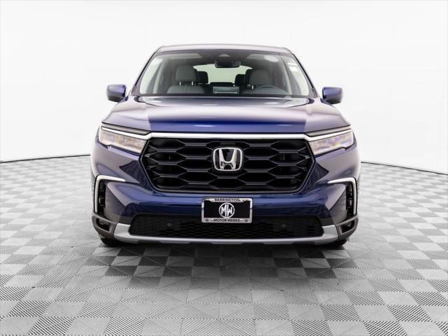 new 2025 Honda Pilot car, priced at $44,168