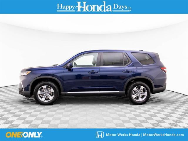 new 2025 Honda Pilot car, priced at $44,168