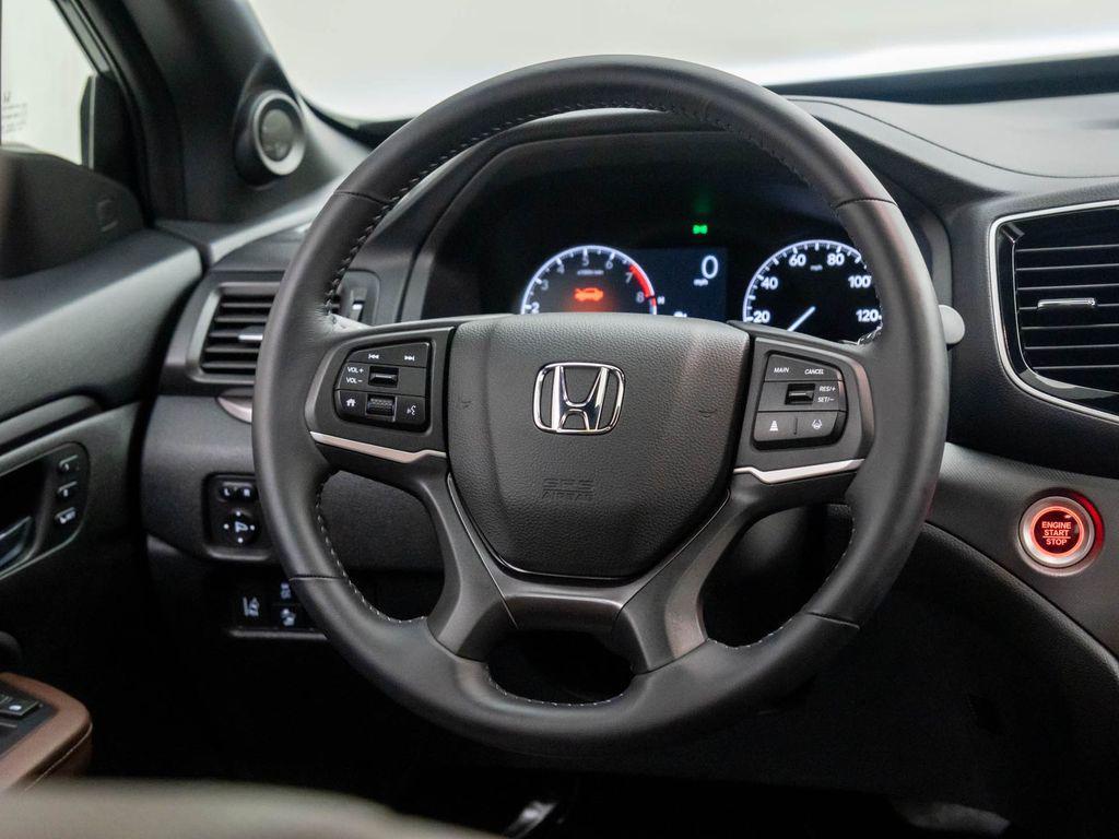 used 2025 Honda Ridgeline car, priced at $38,995
