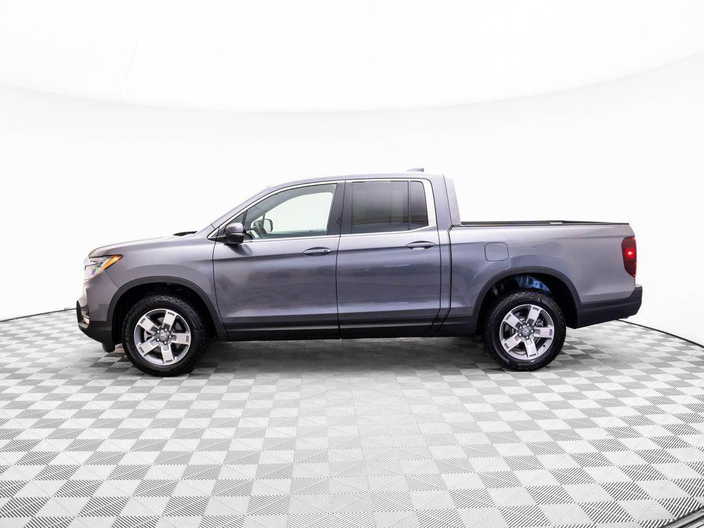 used 2025 Honda Ridgeline car, priced at $38,995