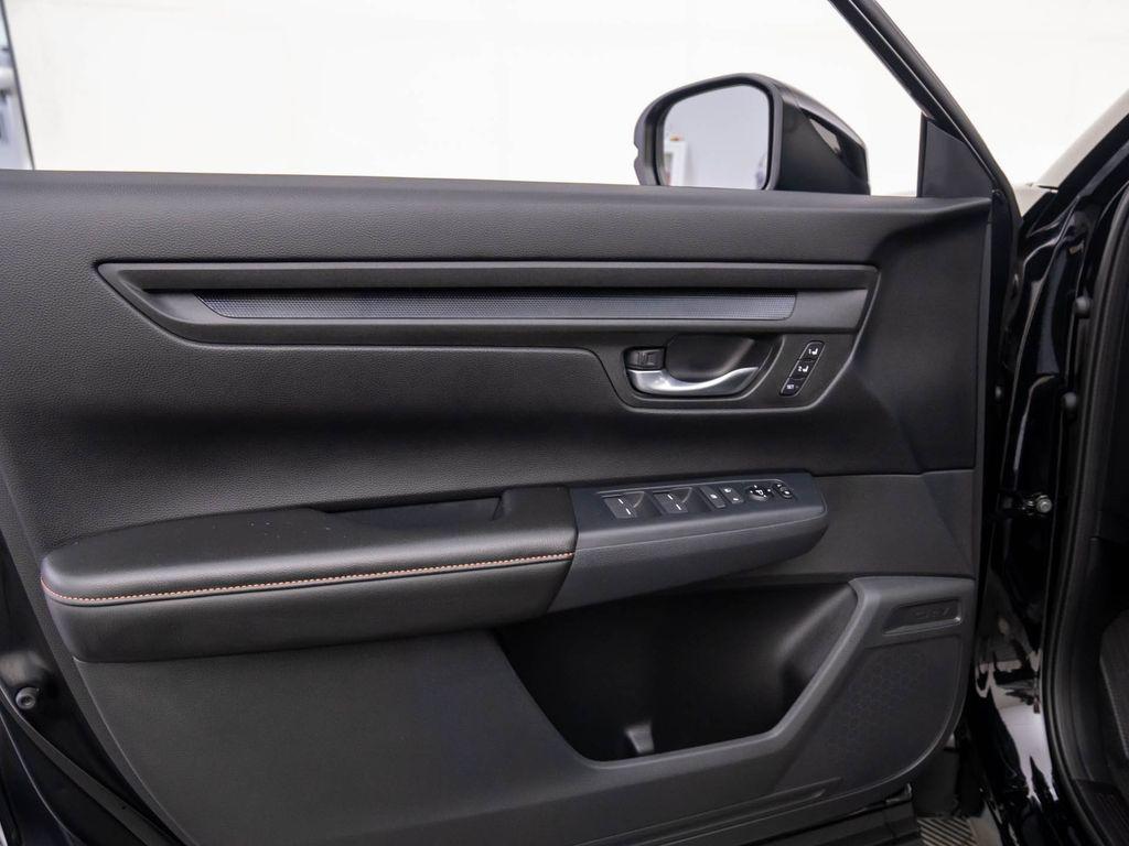 new 2026 Honda CR-V Hybrid car, priced at $41,675