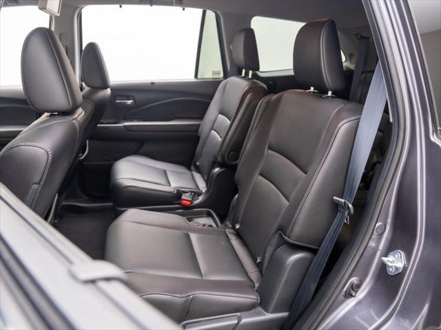 used 2021 Honda Pilot car, priced at $30,695