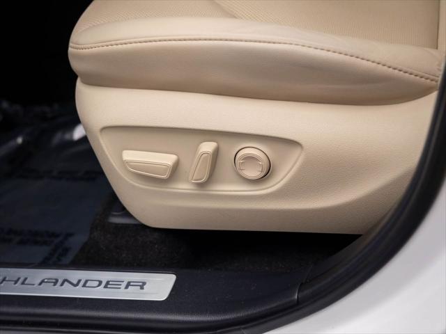 used 2023 Toyota Highlander car, priced at $43,595