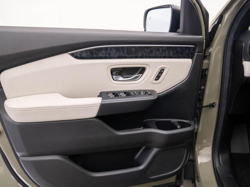 new 2026 Honda Passport car, priced at $51,921