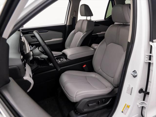 new 2025 Honda Pilot car, priced at $44,713