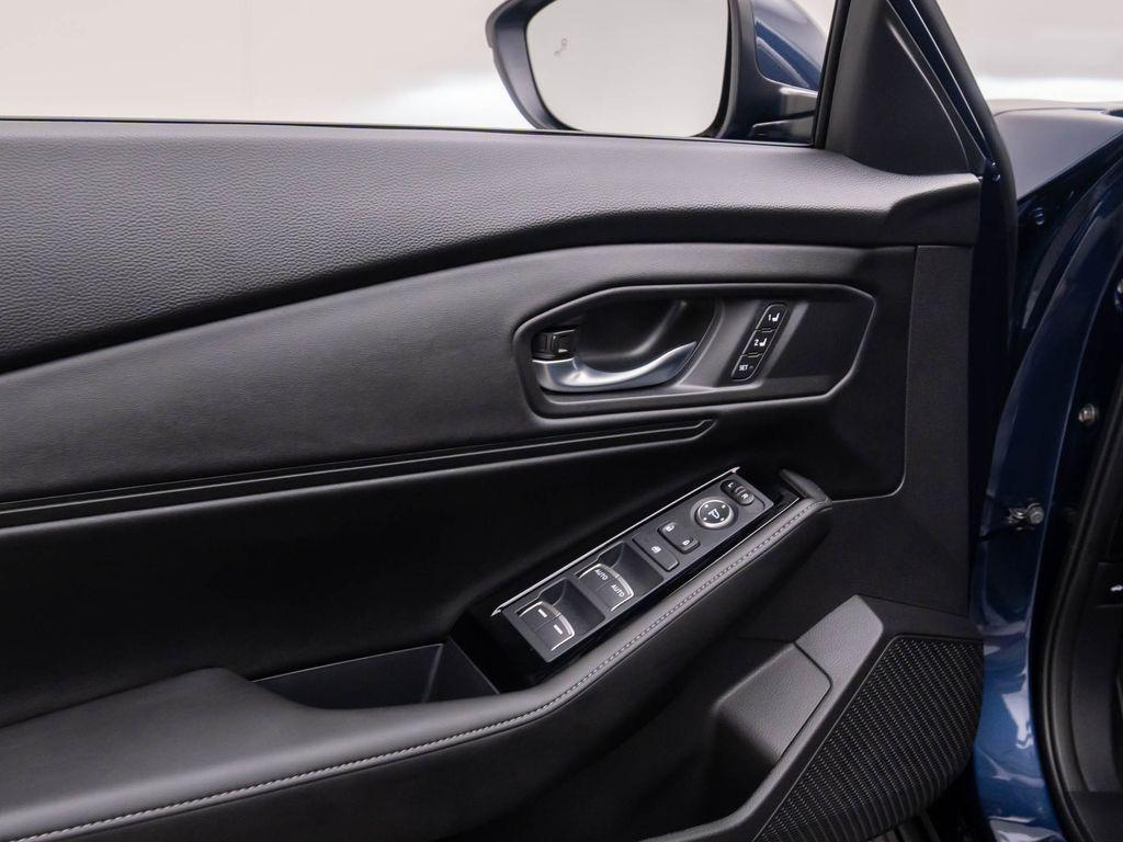 new 2025 Honda Accord Hybrid car, priced at $37,666
