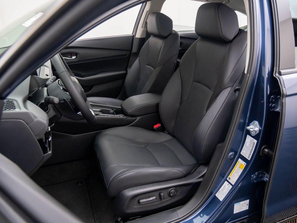 new 2025 Honda Accord Hybrid car, priced at $37,666