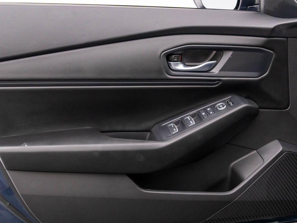 new 2025 Honda Accord car, priced at $30,274