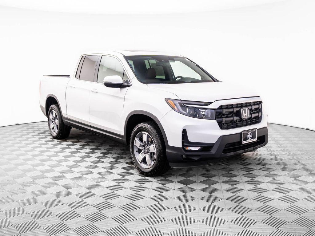 new 2025 Honda Ridgeline car, priced at $42,380