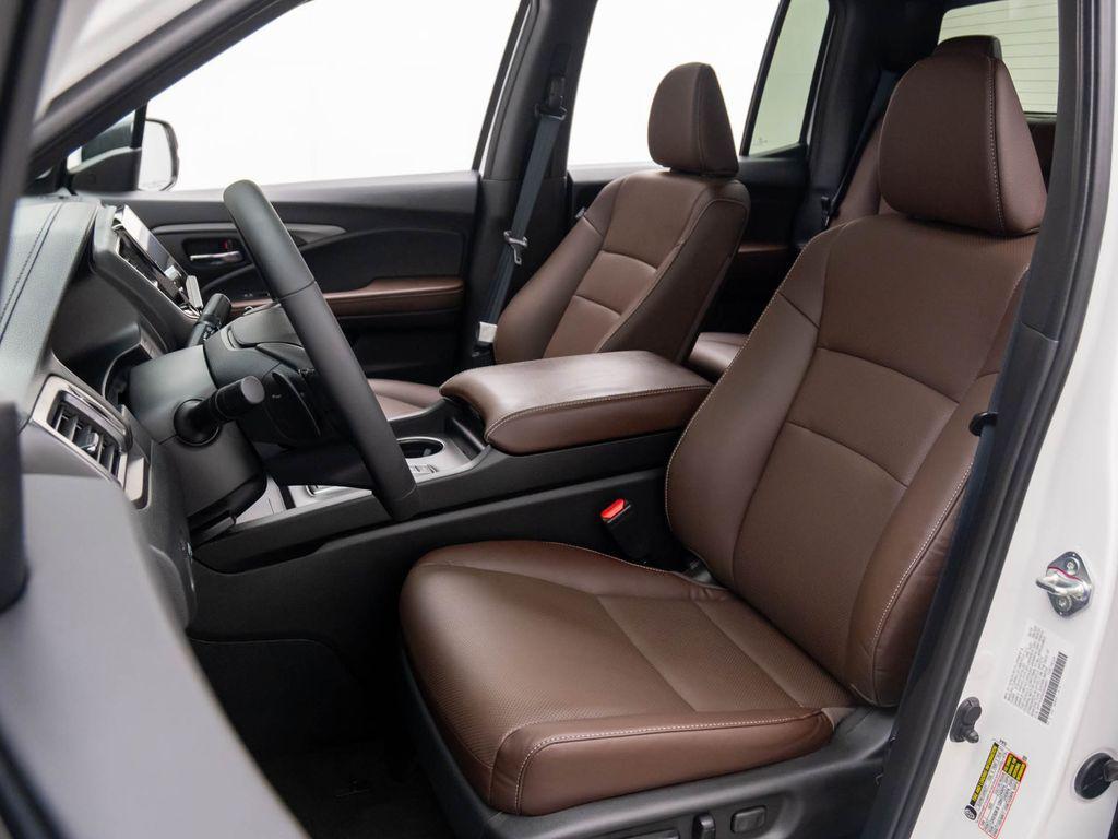 new 2025 Honda Ridgeline car, priced at $42,380