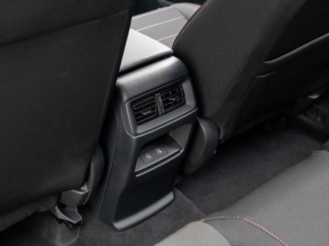 new 2026 Honda CR-V Hybrid car, priced at $40,195