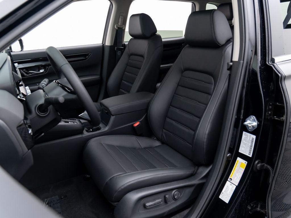 used 2025 Honda CR-V car, priced at $34,925