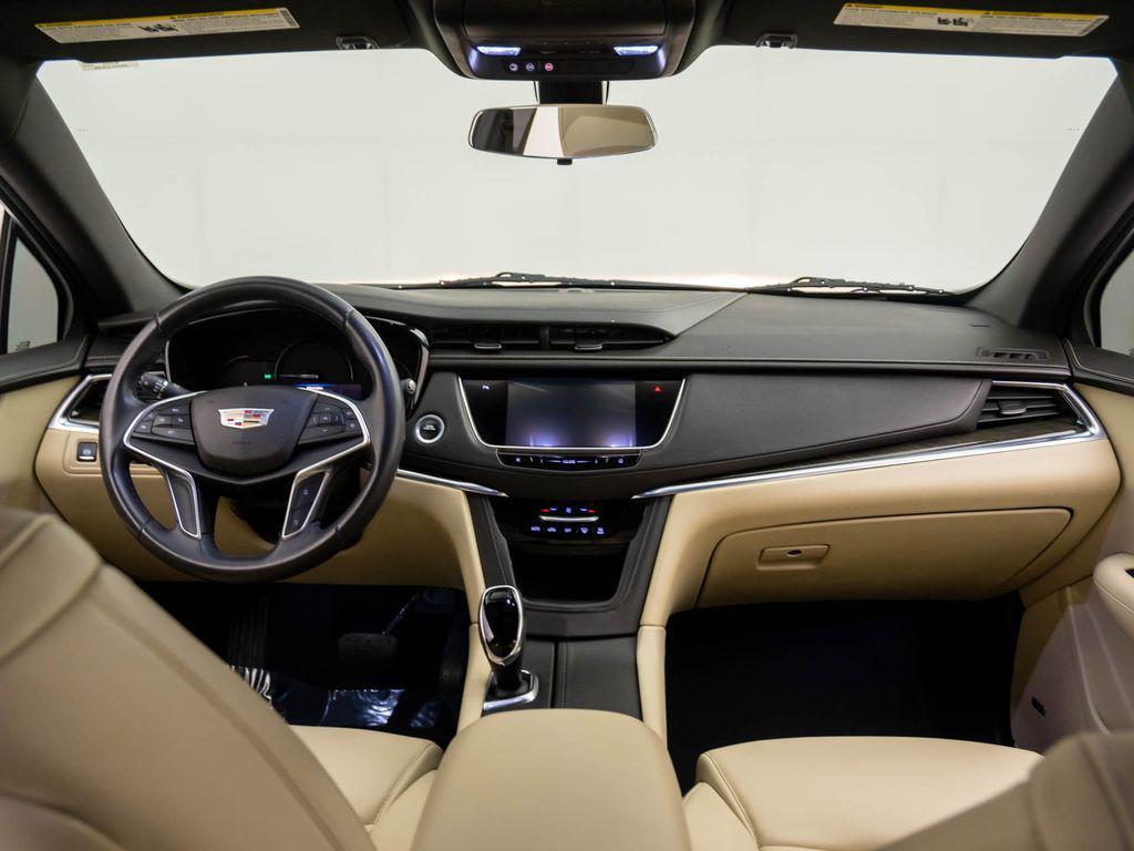 used 2018 Cadillac XT5 car, priced at $17,395