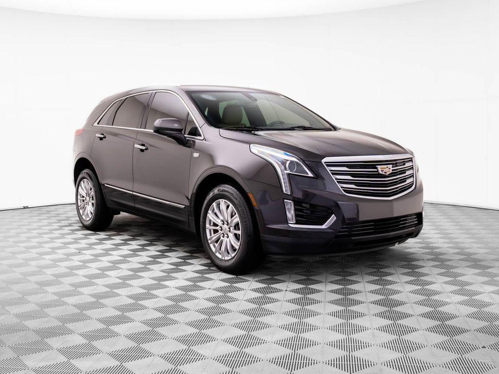 used 2018 Cadillac XT5 car, priced at $17,395