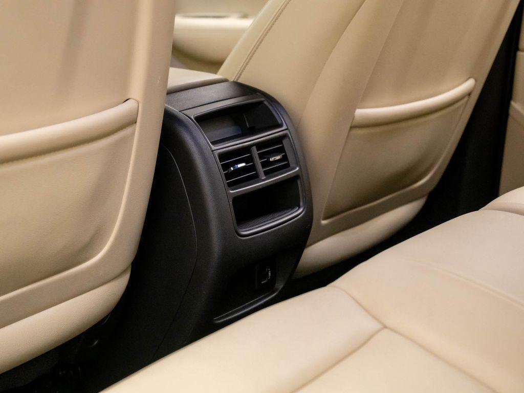 used 2018 Cadillac XT5 car, priced at $17,395