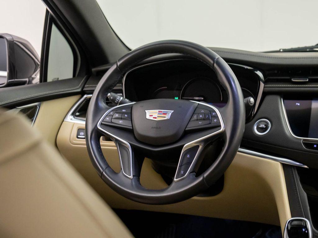 used 2018 Cadillac XT5 car, priced at $17,395