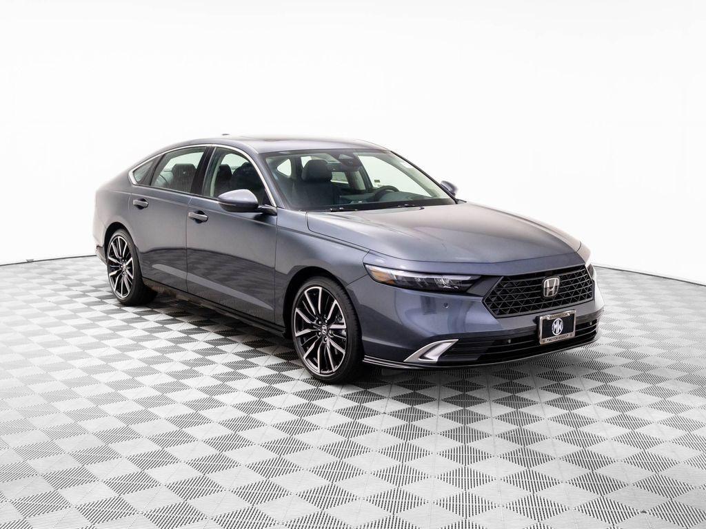 new 2025 Honda Accord Hybrid car, priced at $37,666
