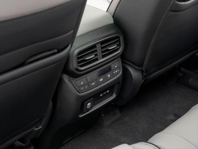 new 2025 Honda Pilot car, priced at $51,177